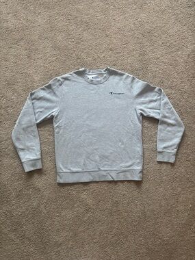 Champion Men’s Gray Crewneck Sweatshirt with Small Logo